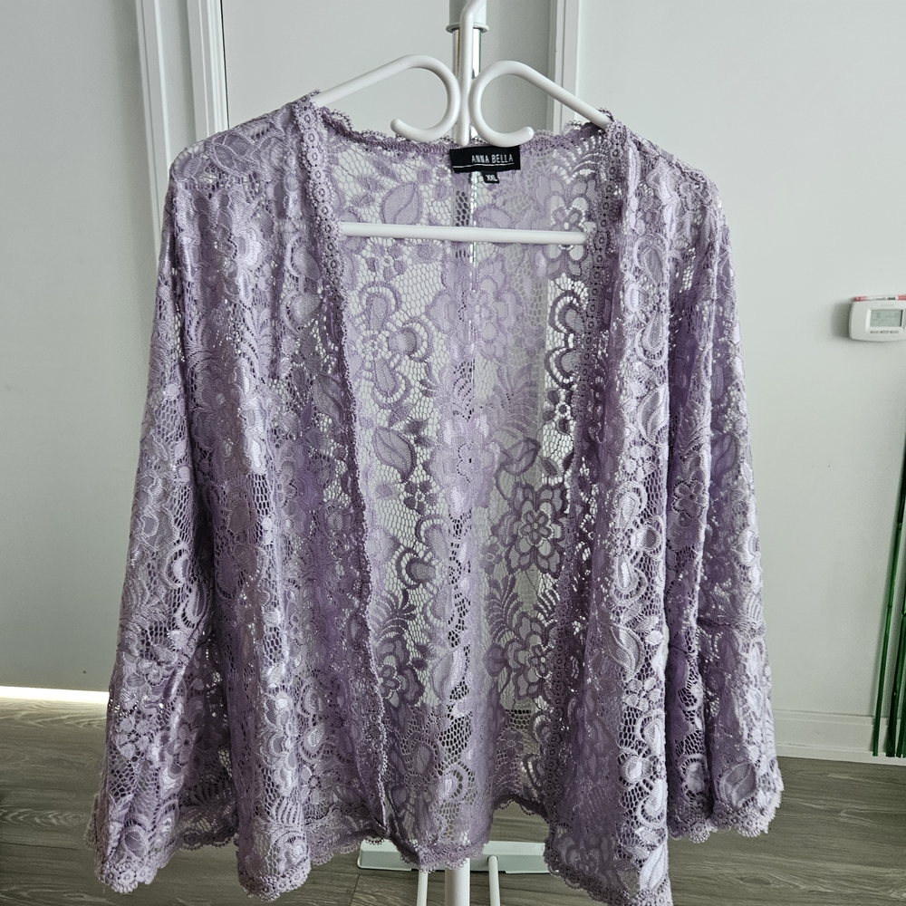 Lace Cardigan in Lavender